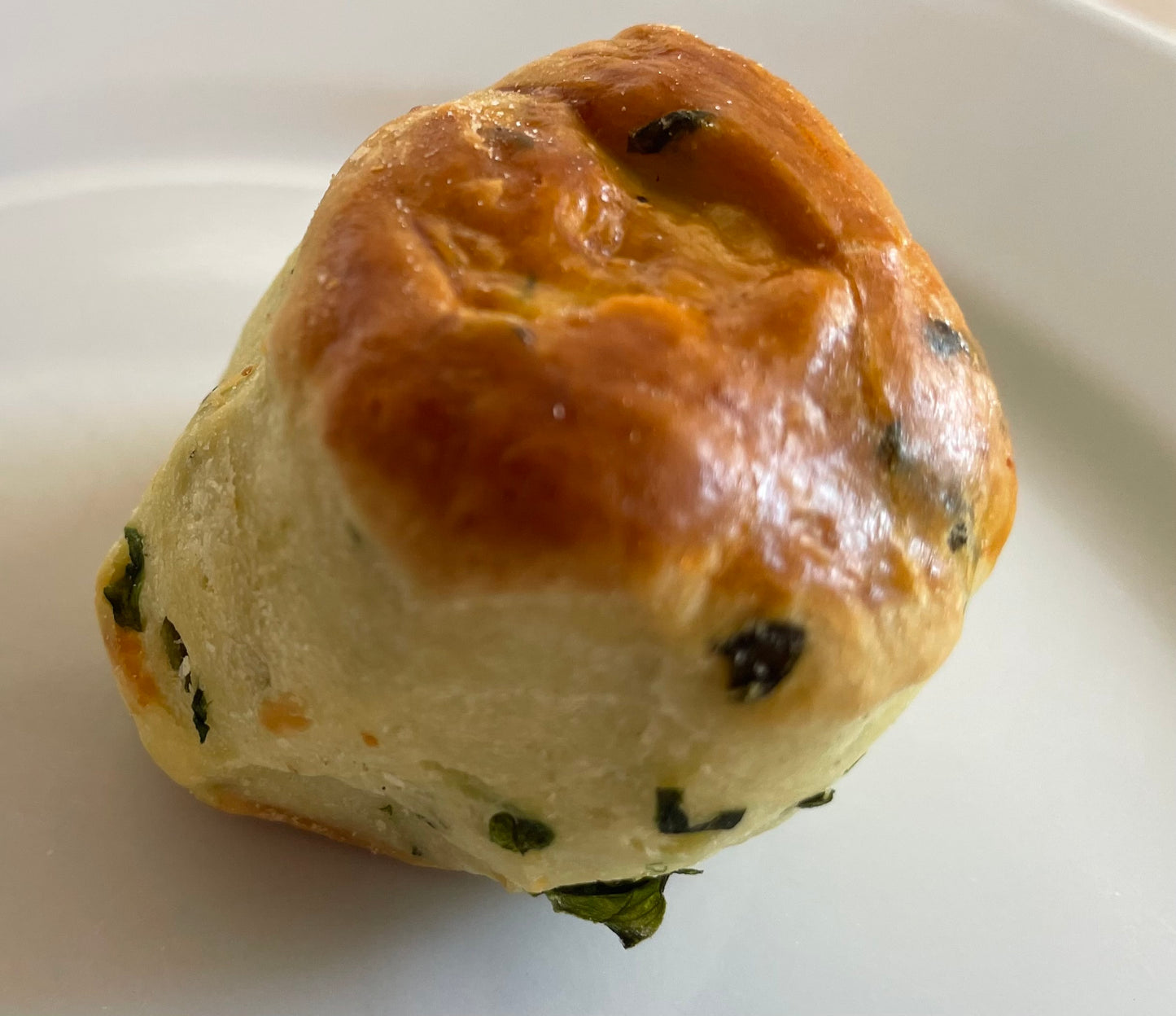 Medvehagymás pogácsa