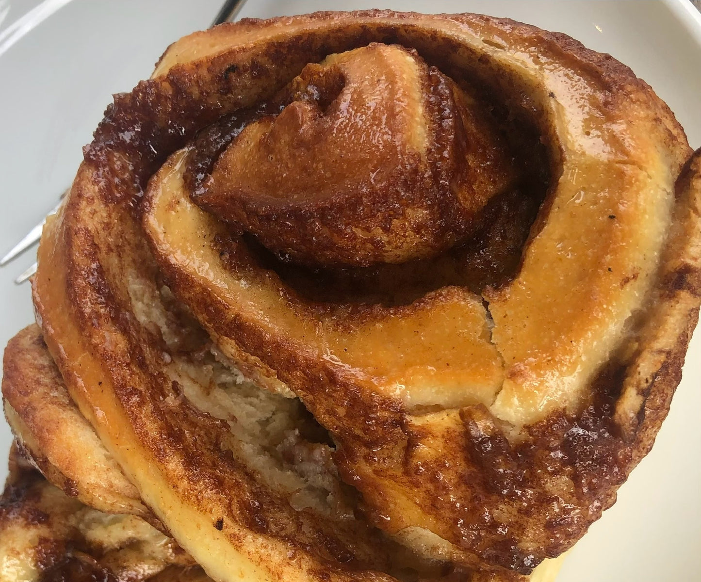 Almás-fahéjas kelttésztás csiga