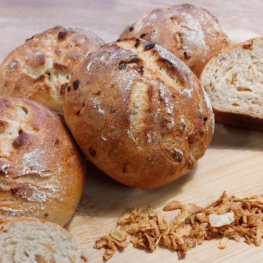 Pirított hagymás zsemle