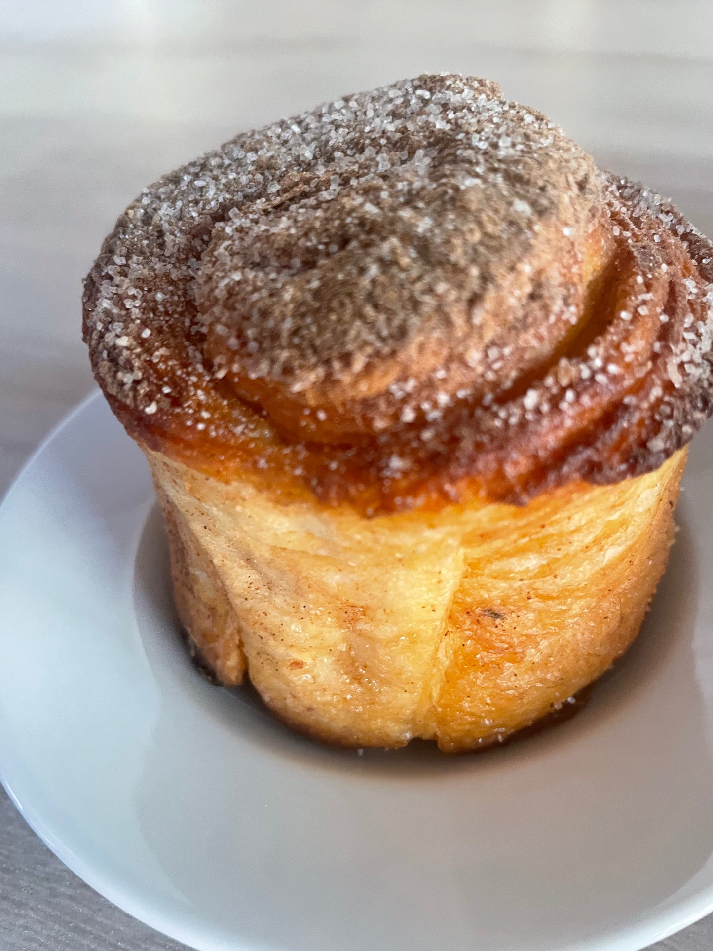 Cruffin, fahéjas